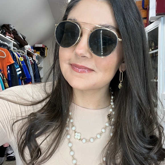 Round Aviator Sunglasses - Picture 2 of 3